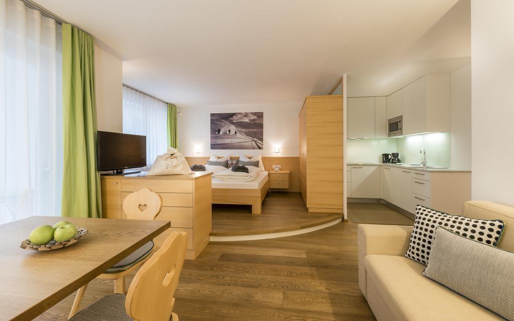 Avita - Suites To Relax Ortisei Ngoại thất bức ảnh