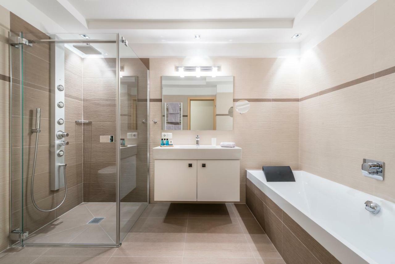 Avita - Suites To Relax Ortisei Ngoại thất bức ảnh